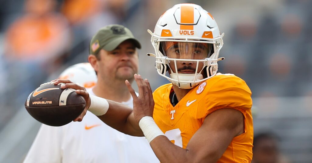 Tennessee HC Josh Heupel, QB Nico Iamaleava