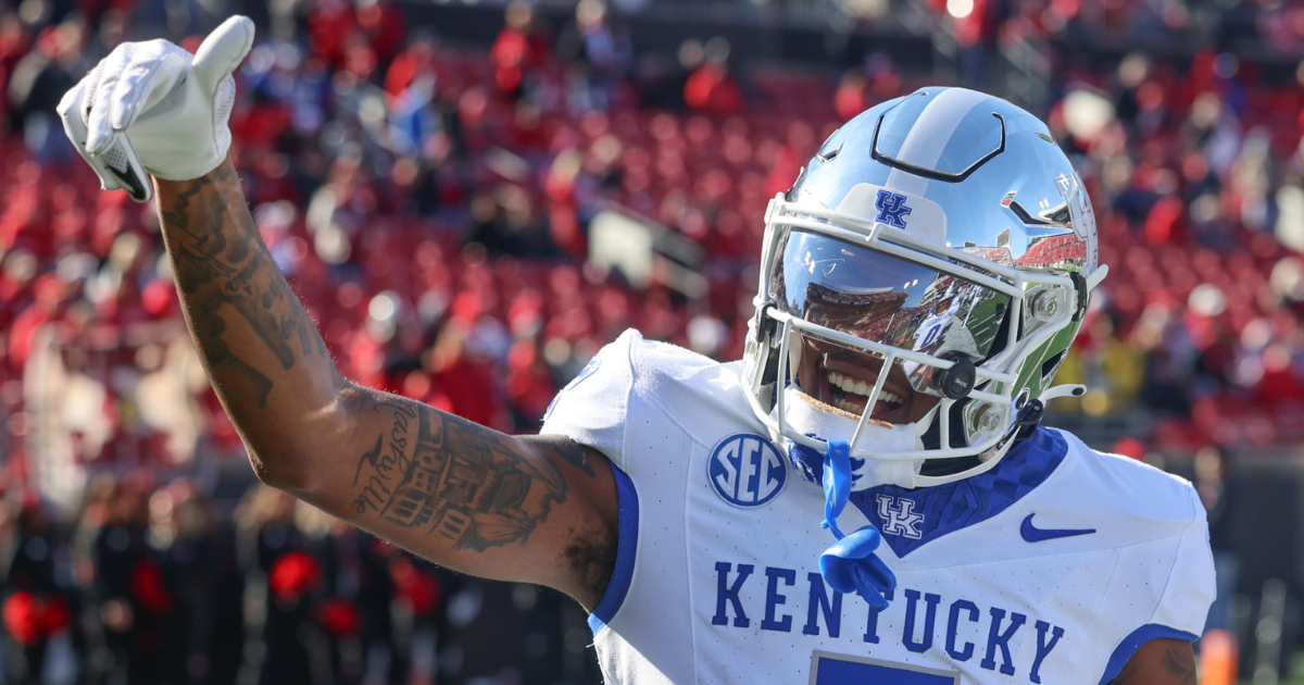 Kentucky football back to receiving votes in latest AP Poll Top 25