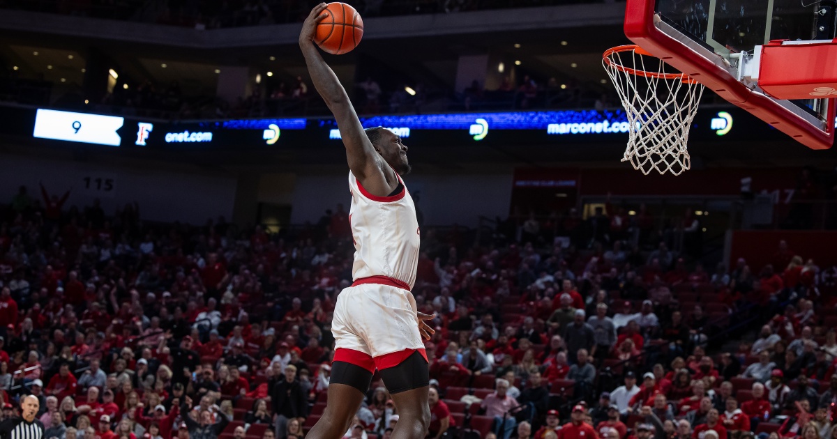 Nebraska Stays Perfect In 85-72 Win Over Cal State Fullerton