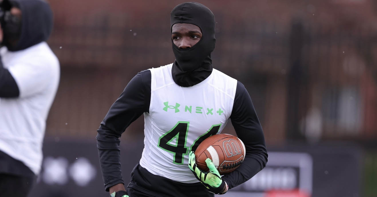 Michigan State offers 2025 WR Giyahni Kontosis