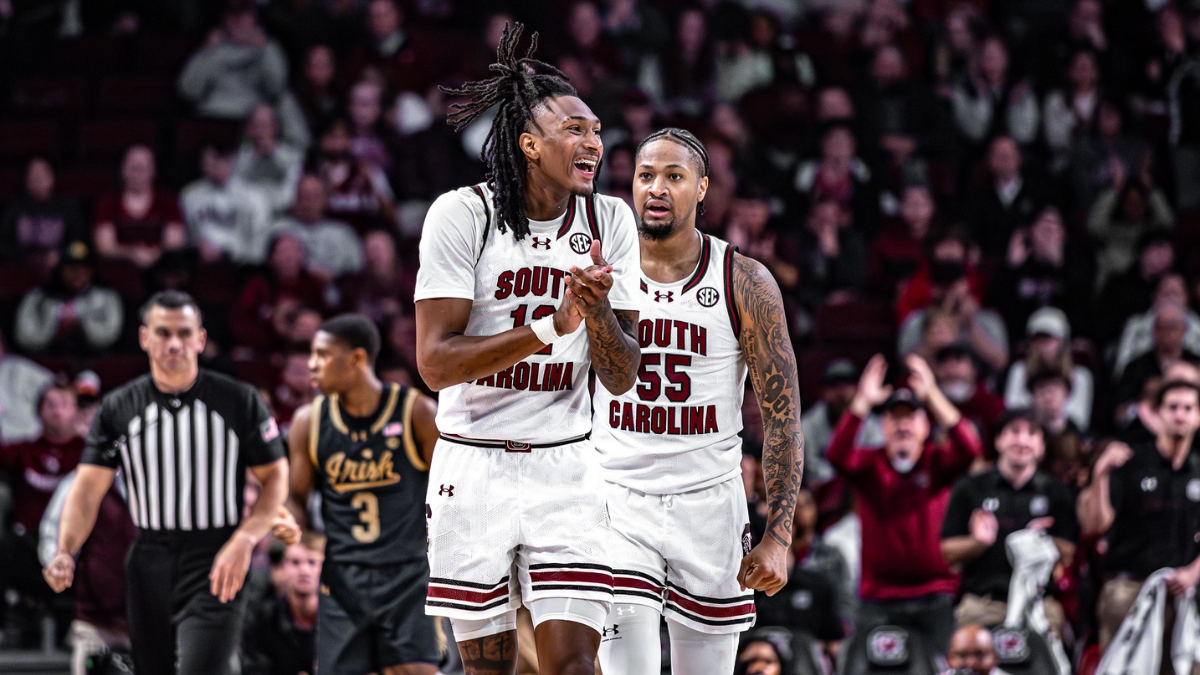 How to watch/what to watch for: South Carolina looks to bounce back versus Arkansas