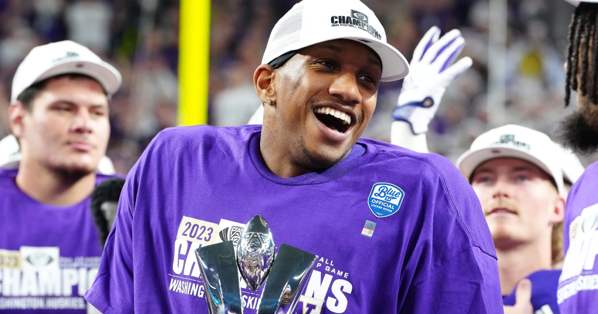 Michael Penix Jr. Shows Off Purple-centric Heisman Ceremony Outfit