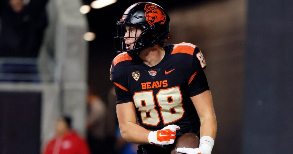 oregon-state-tight-end-jack-velling-enters-ncaa-transfer-portal