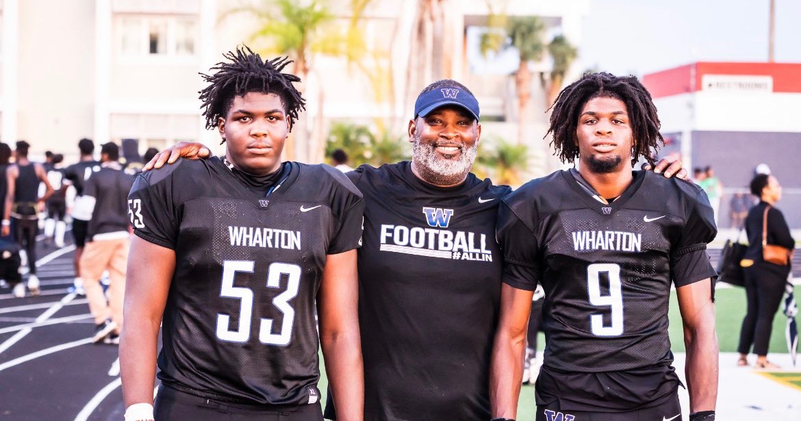 Miami offers fast-rising OL who is a Hurricanes legacy and “grew up with them being my dream school”