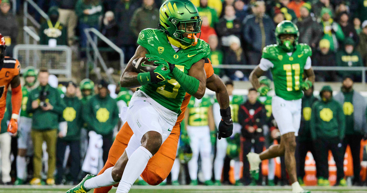 oregon-receiver-traeshon-holden-announce