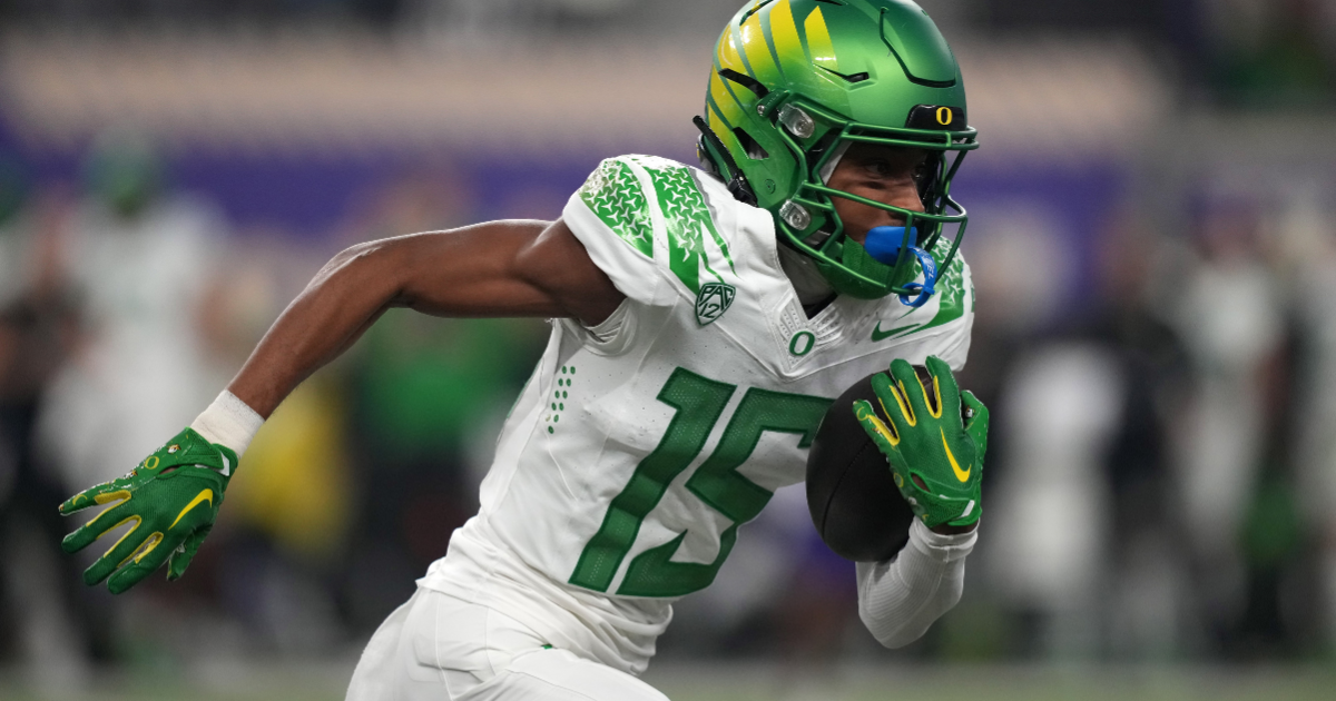 Oregon Receiver Tez Johnson Remains Undecided On Plans For 2024 Season ...