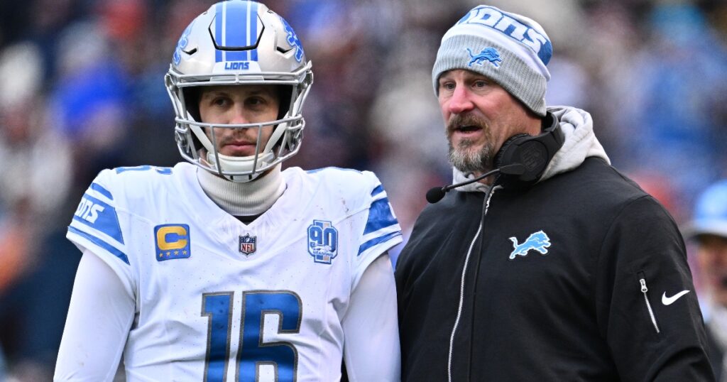 Jared Goff-Dan Campbell-Lions