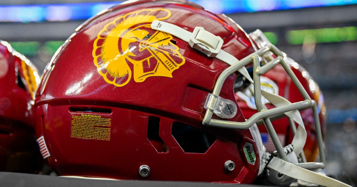 USC lands talented playmaker out of transfer portal