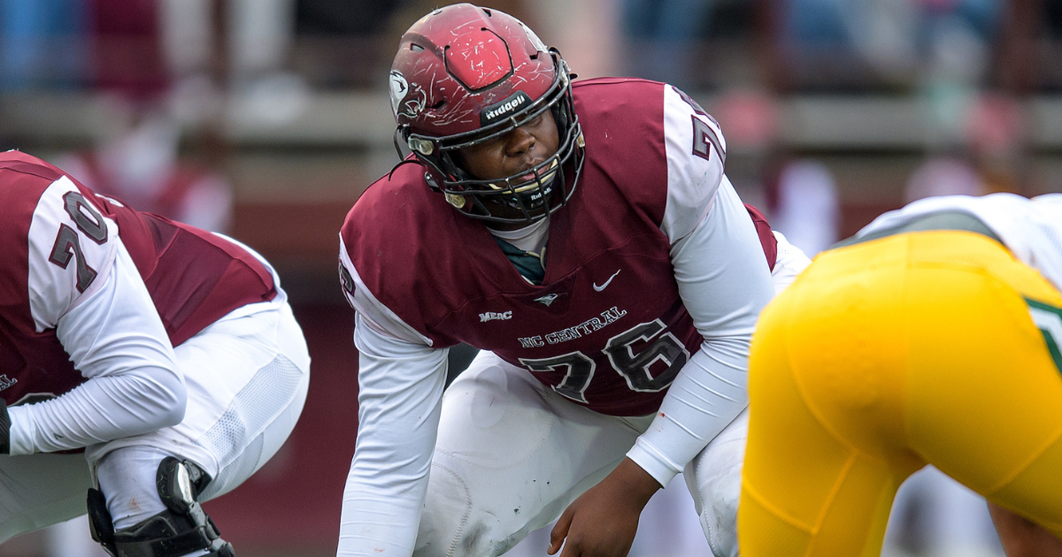 FCS All-American Transfer OL Commits To South Carolina - On3