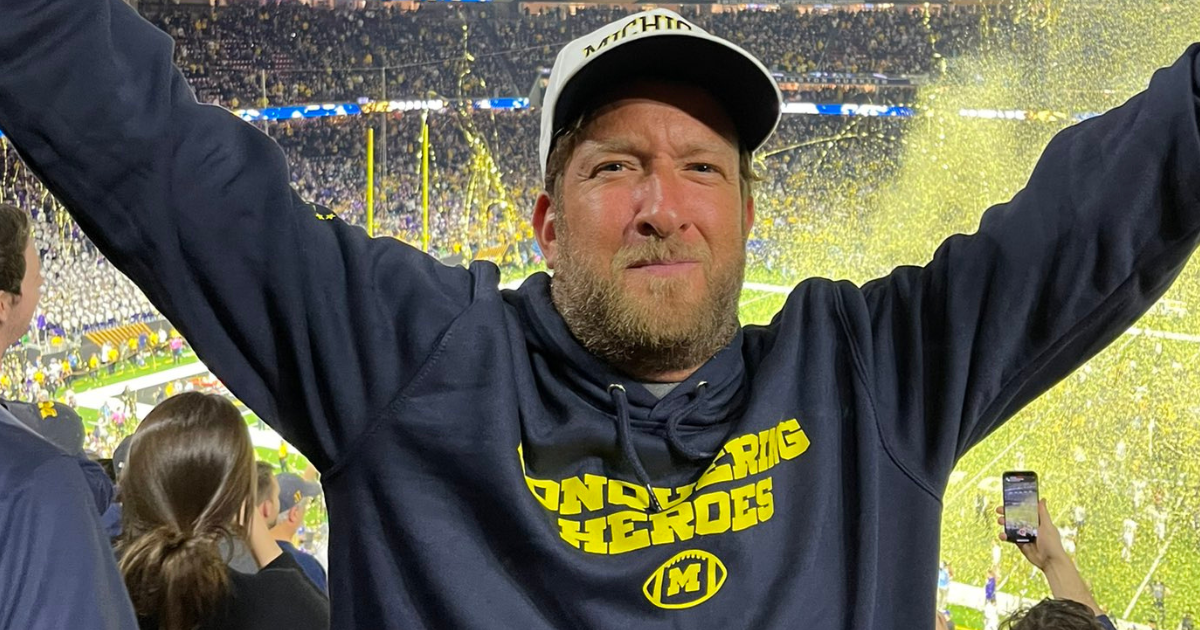 Michigan alum Dave Portnoy celebrates Michigan's national championship