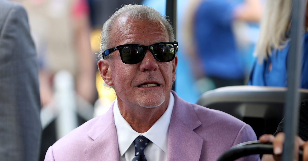 Colts' Jim Irsay undergoing treatment for 'severe respiratory illness'