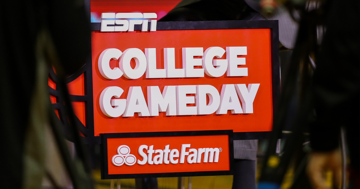 ESPN College GameDay crew make national title predictions for 2024