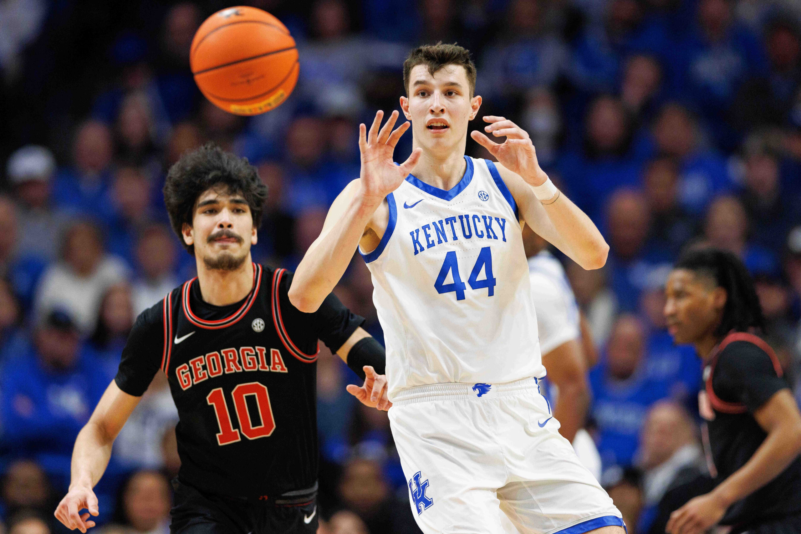Kentucky freshman Zvonimir Ivisic reveals reaction to being deemed eligible