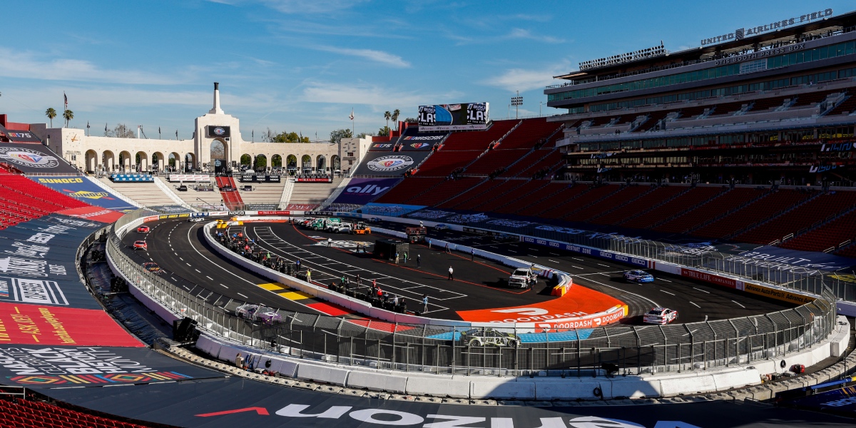 NASCAR Makes Bold Move, Shifts Busch Light Clash to Saturday Night Amid Unprecedented Weather Threat