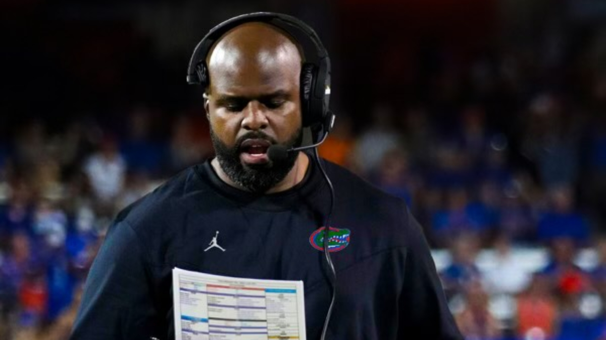 Report: Chicago Bears to interview Florida’s Gerald Chatman for defensive line coach position