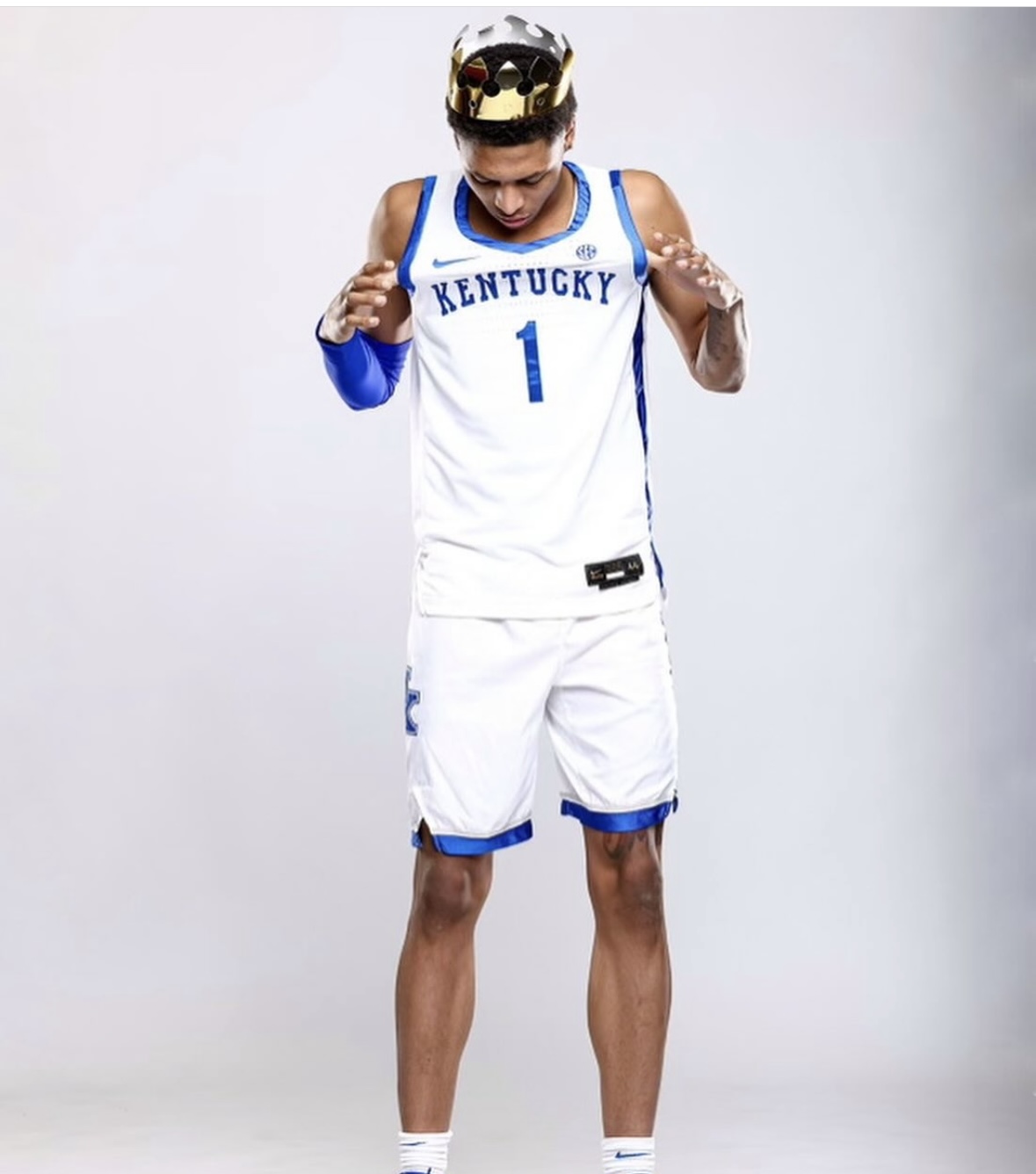 Who Chose The Props For Meleek Thomas' Kentucky Photoshoot?