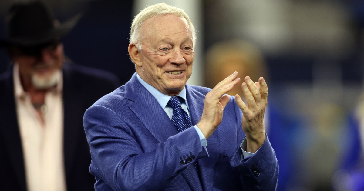 Dallas Cowboys become first sports franchise to surpass $10 billion valuation