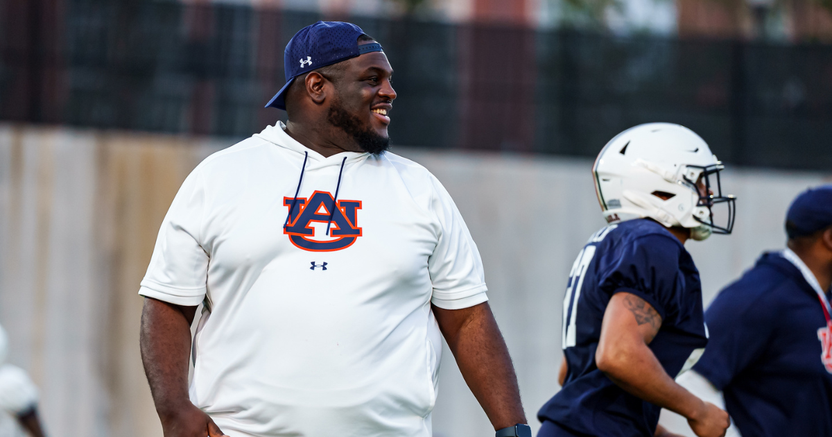 Vontrell King-Williams promoted, will coach Auburn's DL