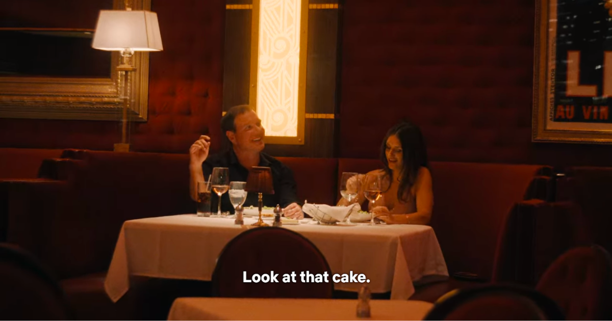 Rob Dillingham got John Calipari a cake for his 65th birthday