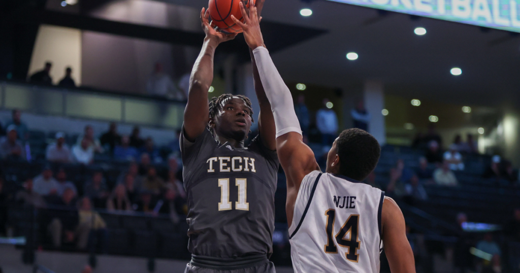 Notre Dame Georgia Tech Baye Ndongo Kebba Njie