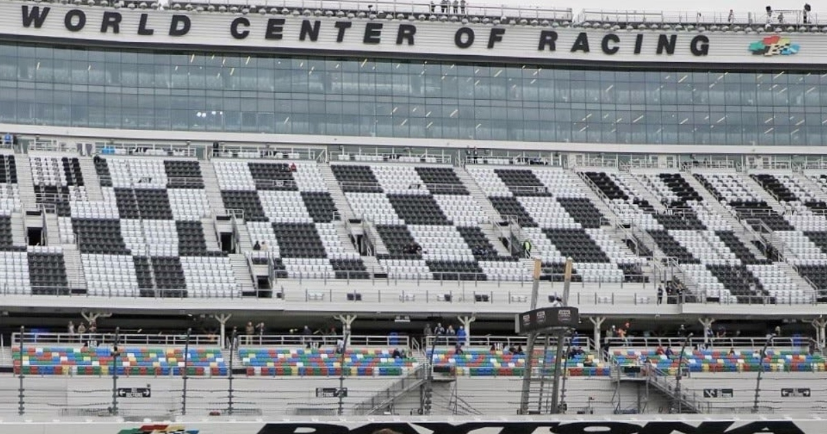 Xfinity Series rookie Jesse Love wins United Rentals 300 pole award