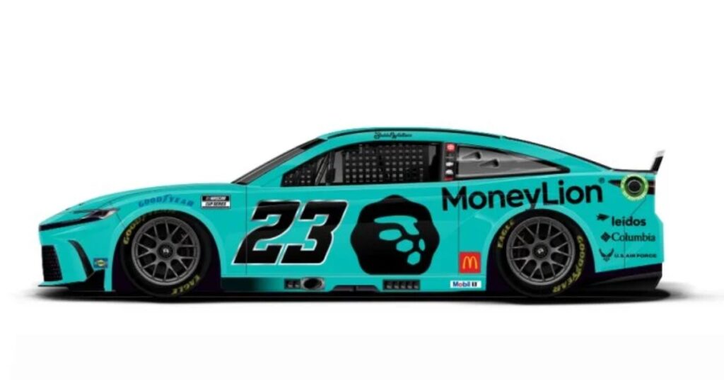 Bubba Wallace MoneyLion Toyota