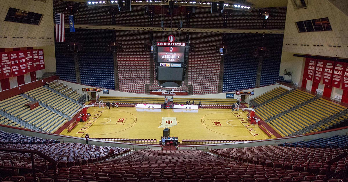 Fans evacuated during second half of Indiana vs. Wisconsin