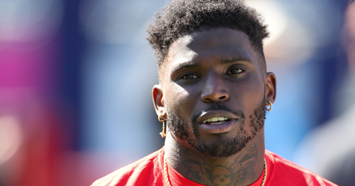 Tyreek Hill's Lawyer: Model's Lawsuit Against Dolphins Receiver Is ...