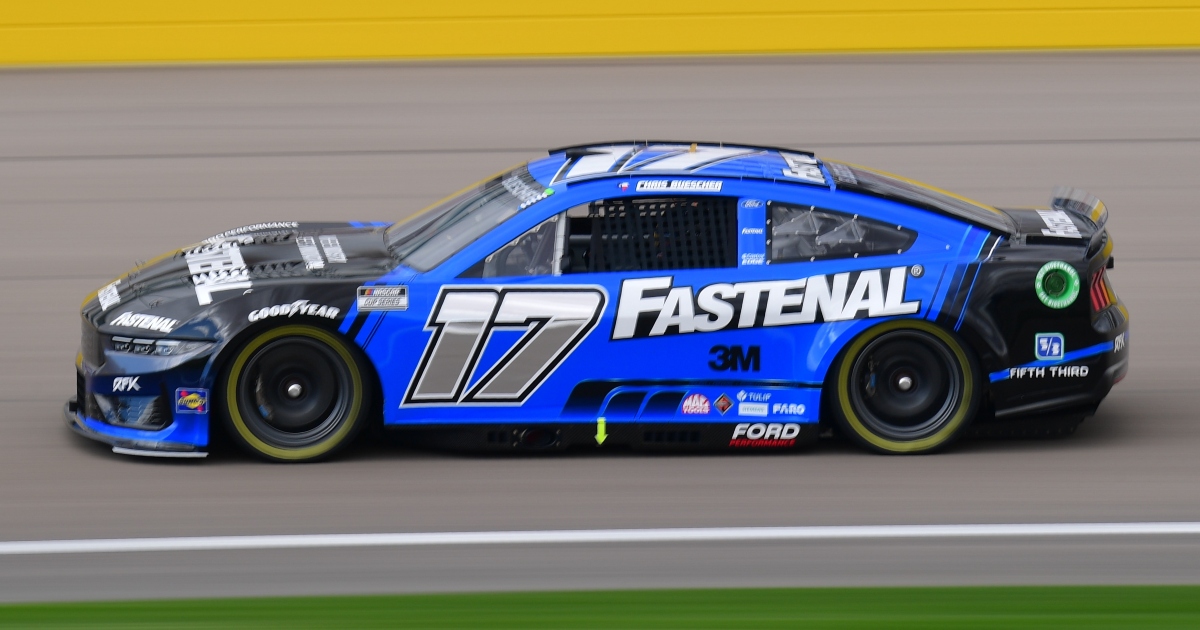 NASCAR drops red flag after Chris Buescher loses wheel, slams into wall