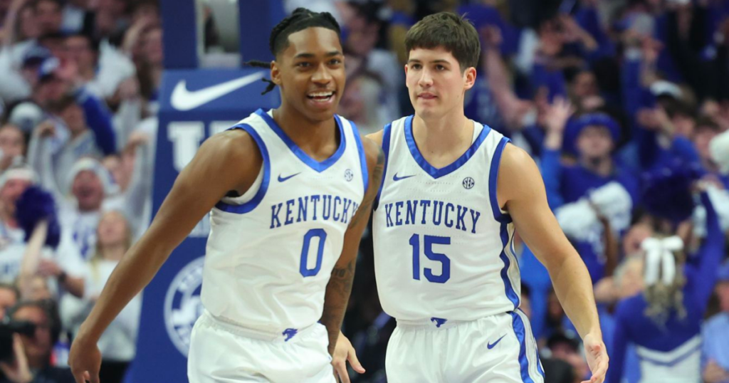 Kentucky freshmen guard Rob Dillingham (left) and Reed Sheppard during a game