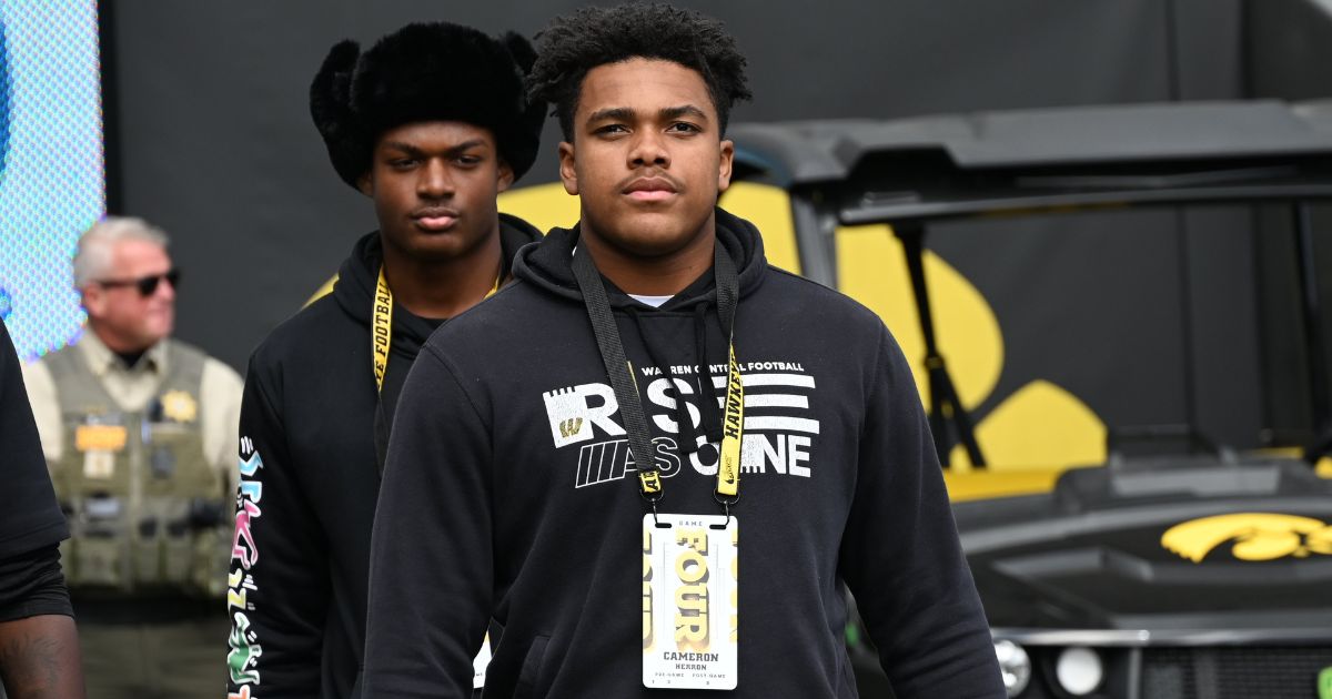 Latest intel and predictions for Iowa’s big recruiting weekend