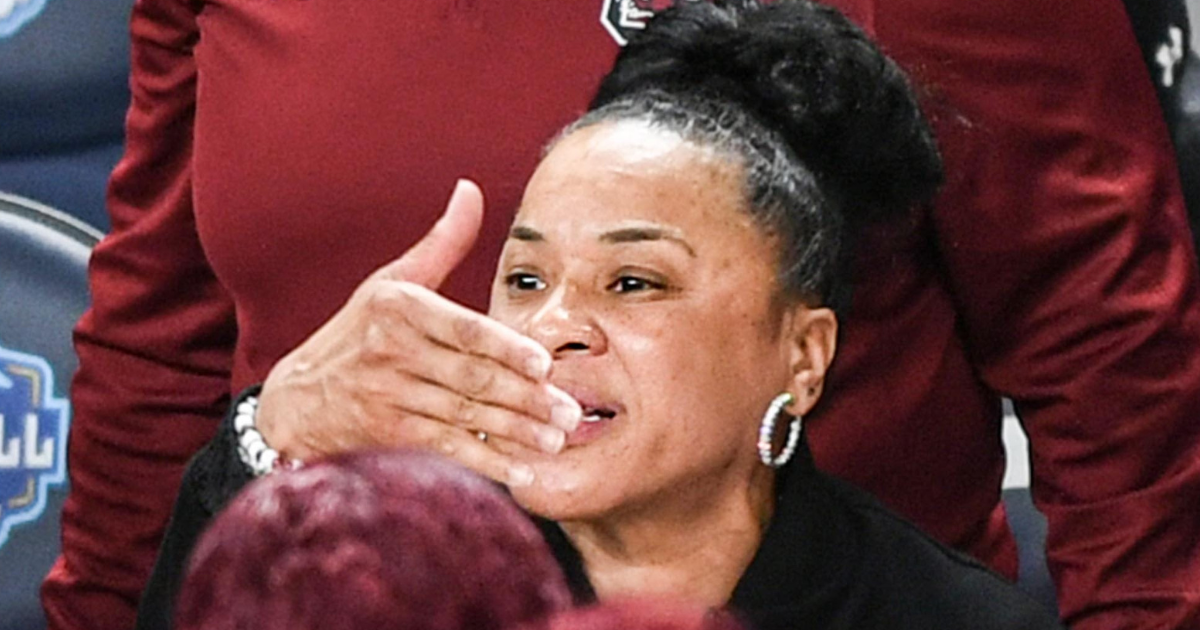 Te-Hina Paopao Credits Dawn Staley's Halftime Speech For 2nd Half ...