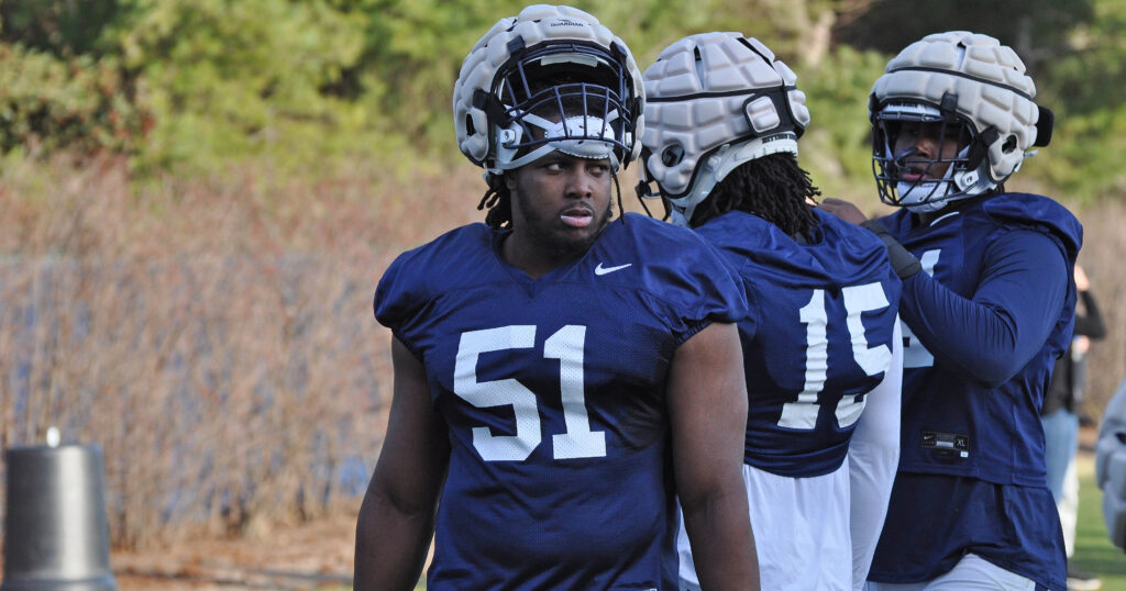 Penn State defensive tackle Hakeem Beamon