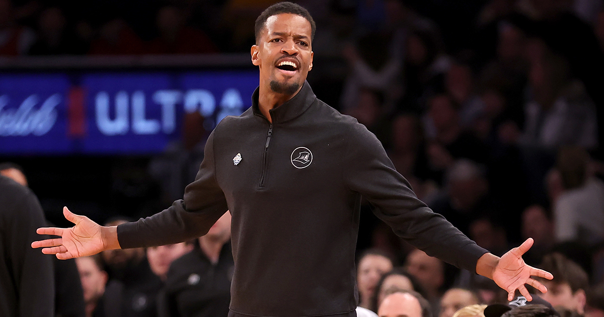 Providence's Kim English hits referee John Gaffney in face with pass