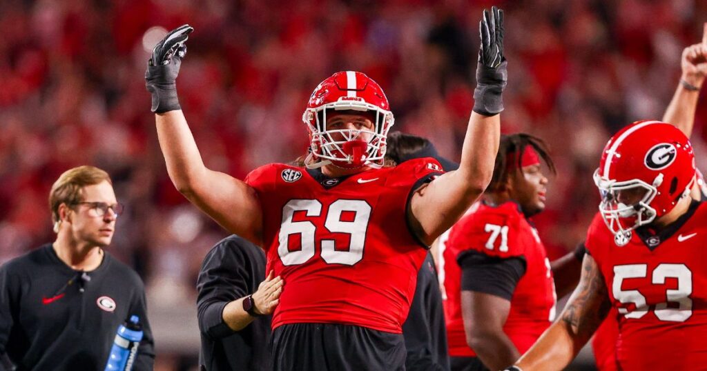 Georgia offensive lineman Tate Ratledge