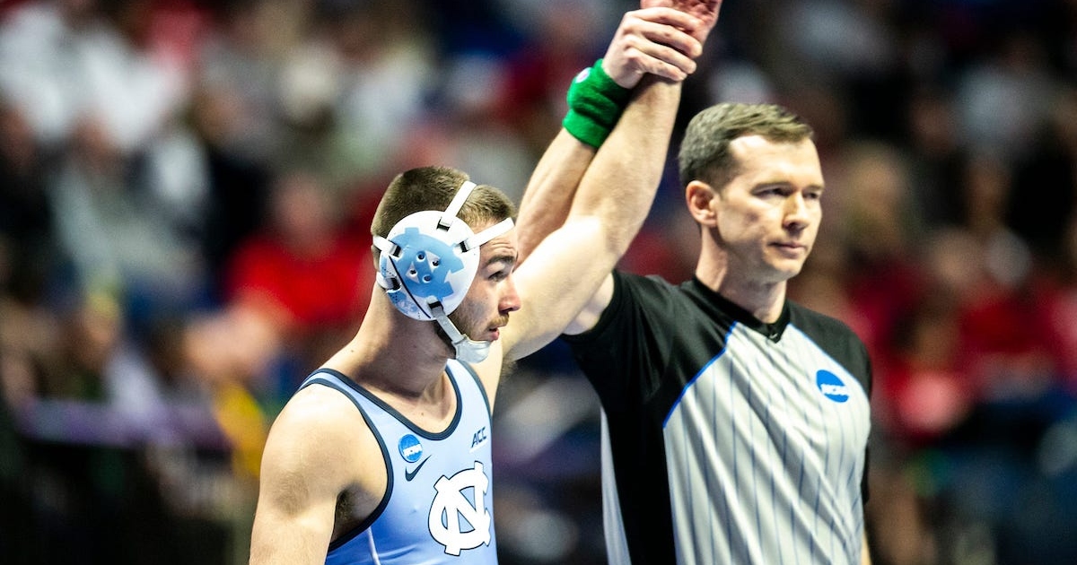 2024 NCAA Wrestling Championships UNC's Lachlan McNeil upsets Iowa's