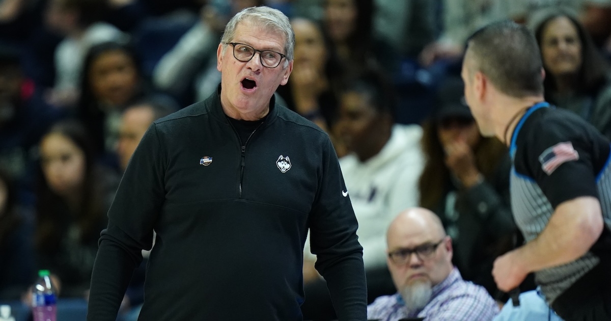 Geno Auriemma Hilariously Calls Caitlin Clark The Greatest Player In Geno Auriemma Hilariously Calls Caitlin Clark The Greatest Player In