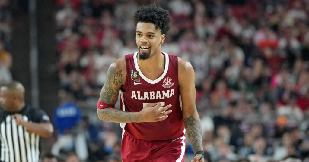 Alabama guard Aaron Estrada
