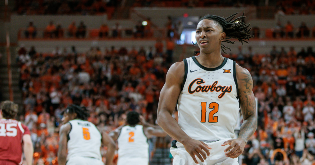 Michigan Wolverines basketball is targeting Oklahoma State transfer Javon Small (Photo by William Purnell-USA TODAY Sports)