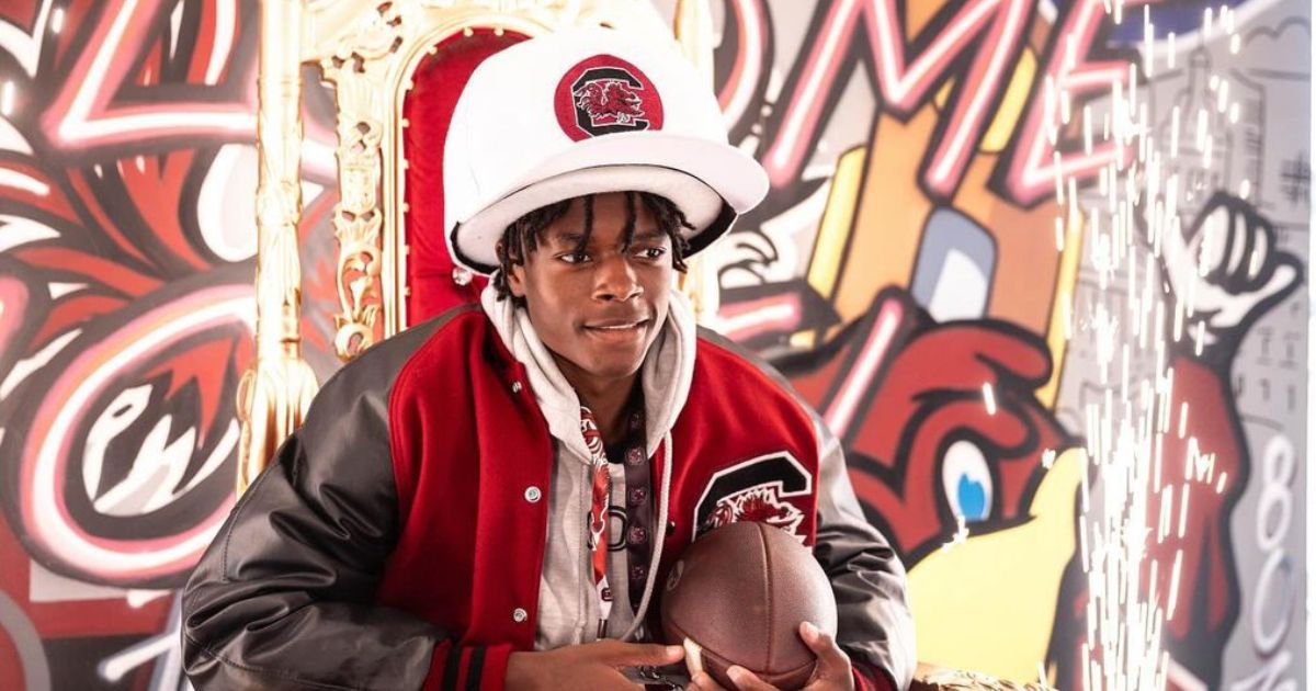 Dynamic receiver Brian Rowe signs with South Carolina - On3