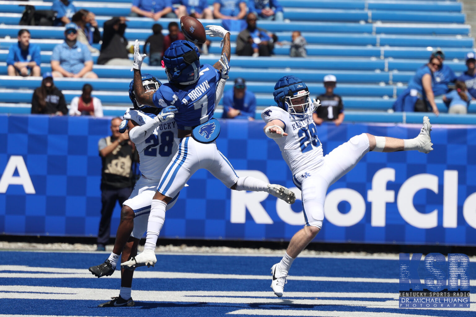 LOOK: Snapshots From The Kentucky Football Spring Game - On3