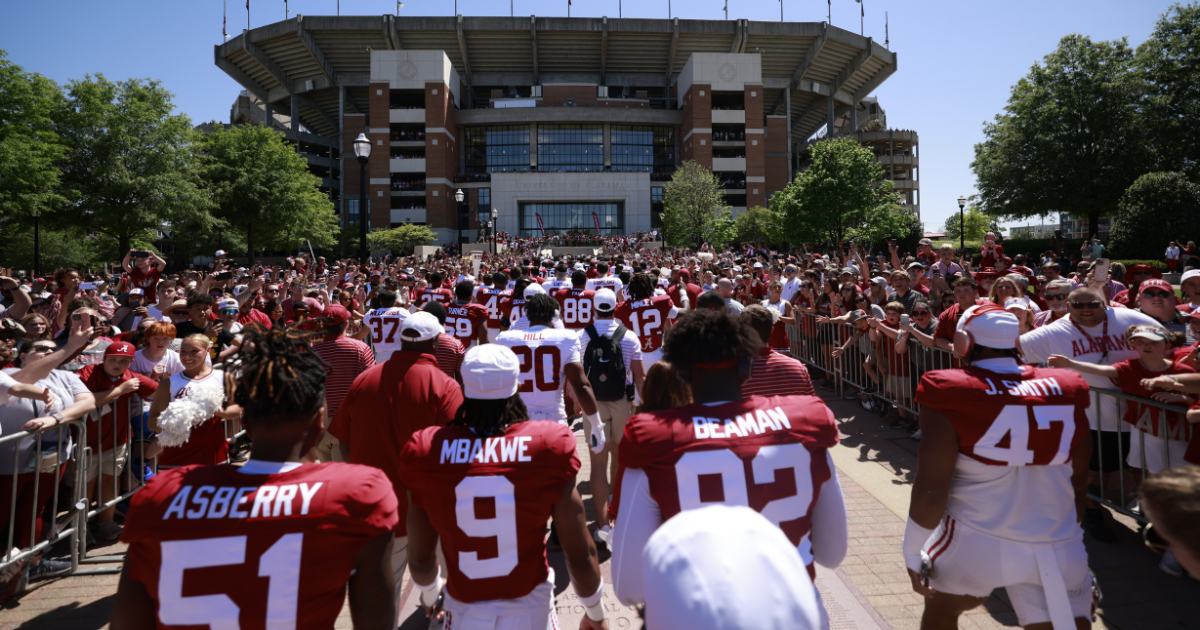 Photo gallery Shots from Alabama's ADay Game On3