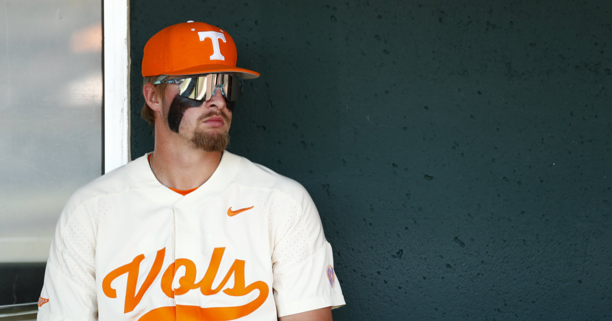 Tennessee Vols Tie Kentucky Atop SEC East Standings