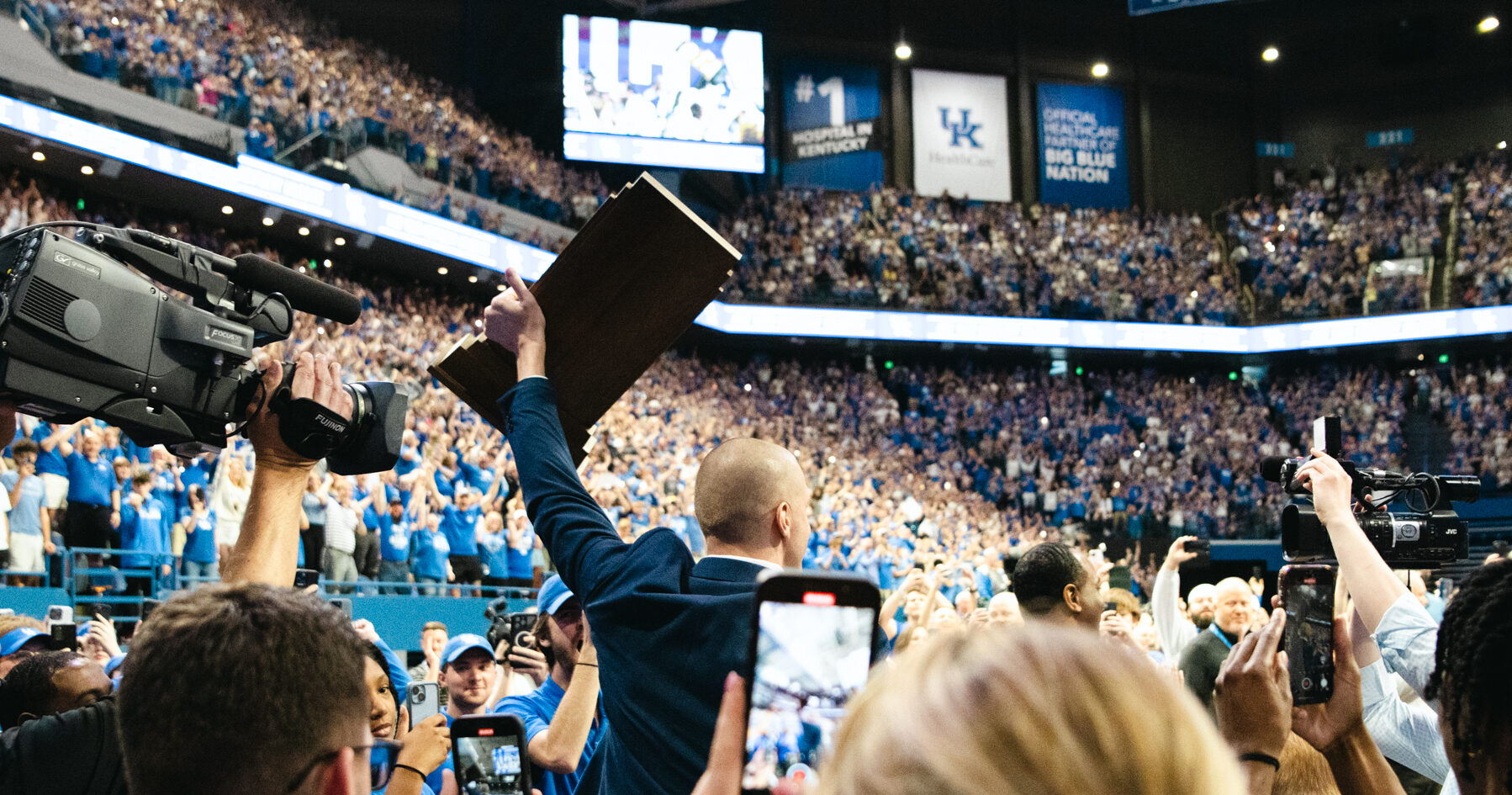 KSR Show, 2/17: A replay episode of the day Mark Pope was announced as UK’s coach   KSR