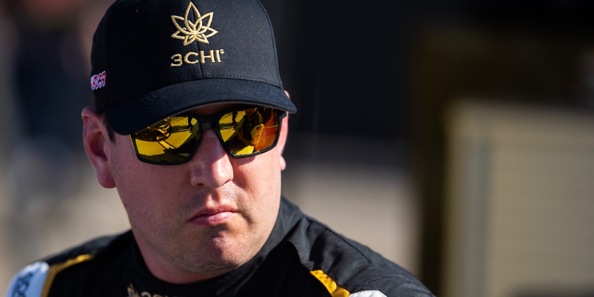 Kyle Busch '1000' wants NASCAR to remove rearview cameras, mirrors