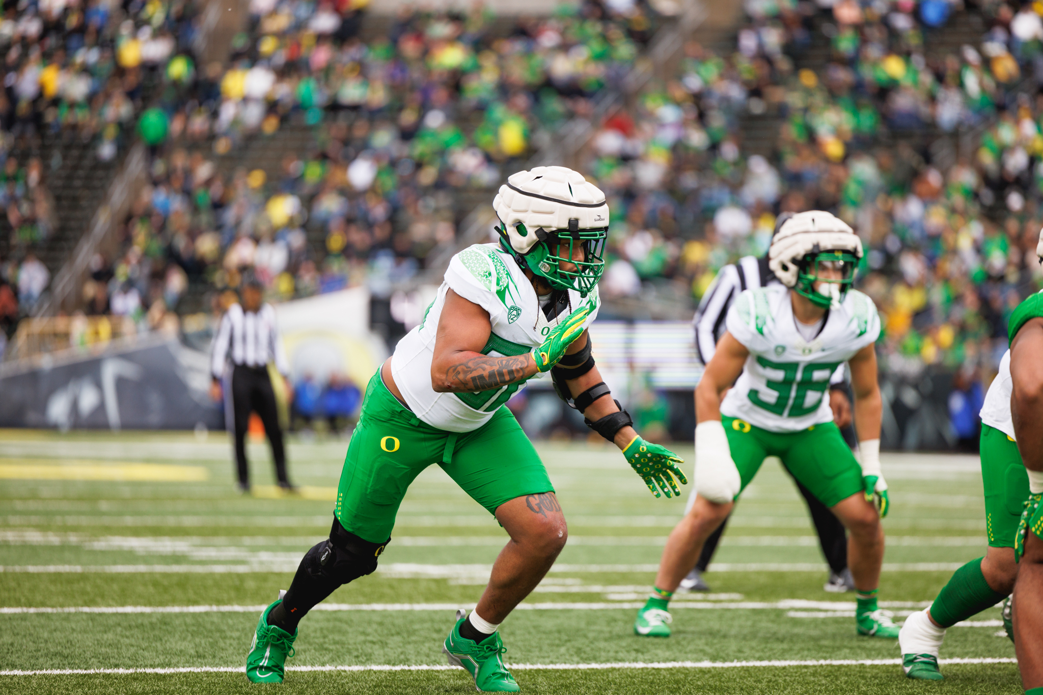 Oregon OLB/EDGE Enters Transfer Portal On3