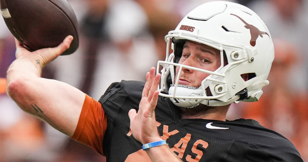 Texas QB Quinn Ewers