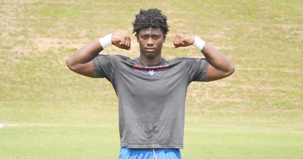 5-star EDGE recaps Alabama camp experience: “It’s still the Bama Standard.”