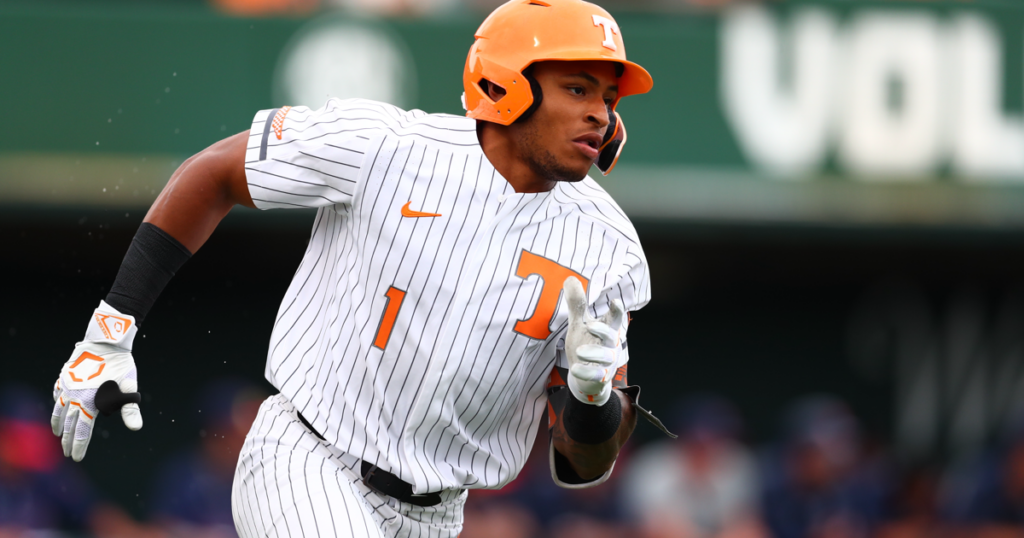 Christian Moore rounds the bases after tying the Tennessee single seaosn home run record after his 24th of the season against Belmont. Credit: UT Athletics