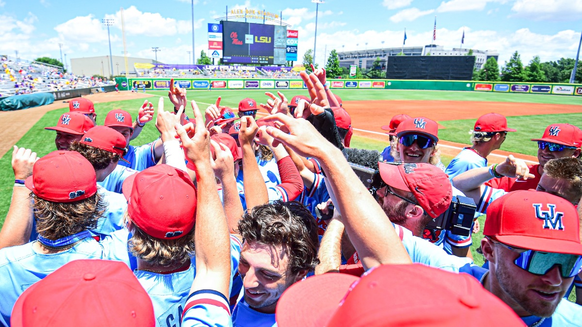 Mike Bianco and Ole Miss baseball cap horrible, no good, very-bad week with sweep at LSU